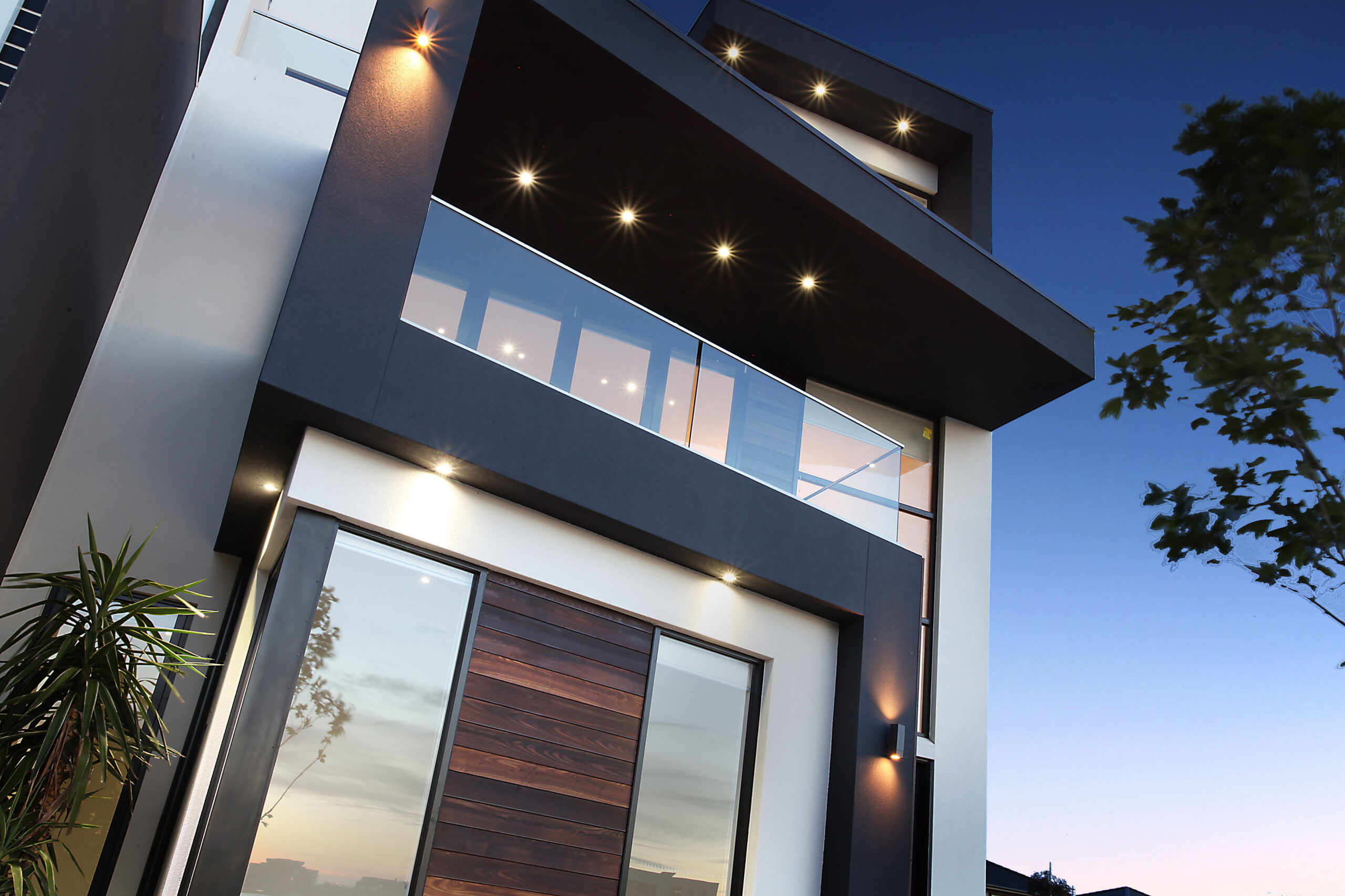 Nostra Homes builds it’s first 3-storey Townhouse
