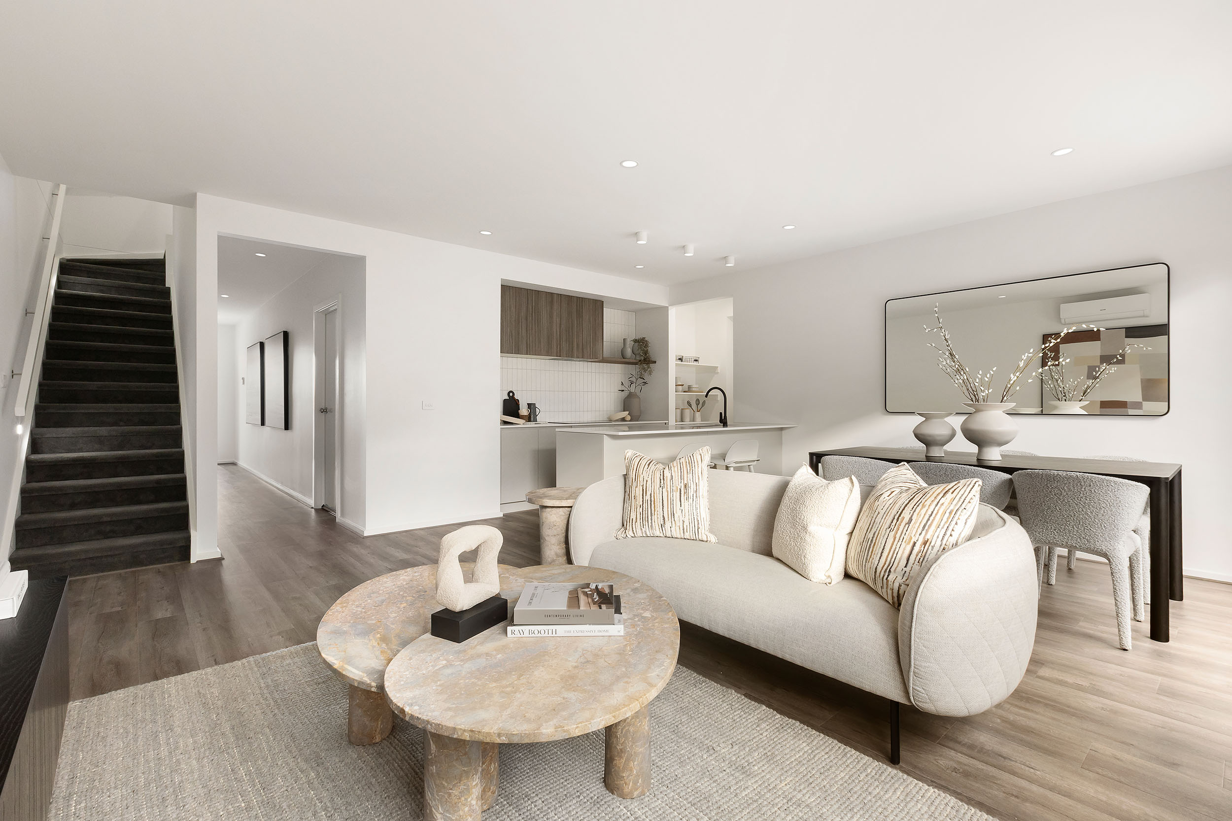 Architectural design
that’s accessible.
Experience luxury.